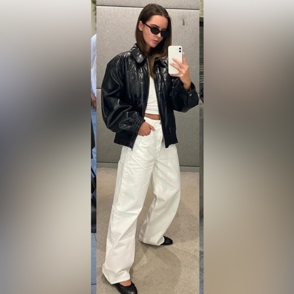 New Dazy Highrise Wide Leg Creme Jeans - Picture 11 of 11